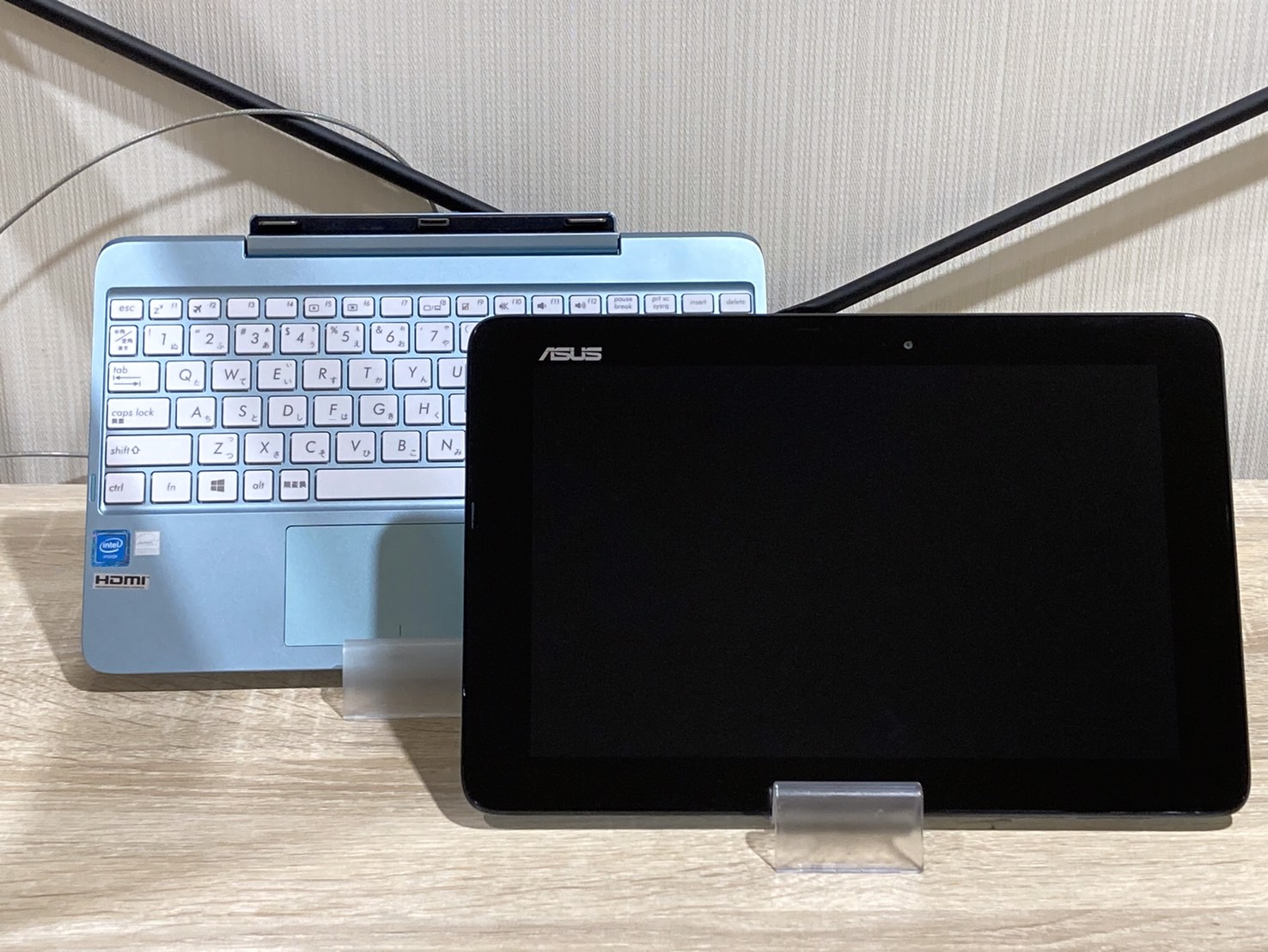 ASUS／T100HAN